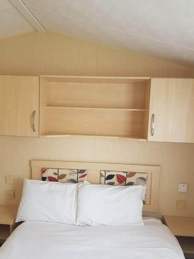 Hoburne Devon Holidays Park Sleep 6 Caravan Paignton