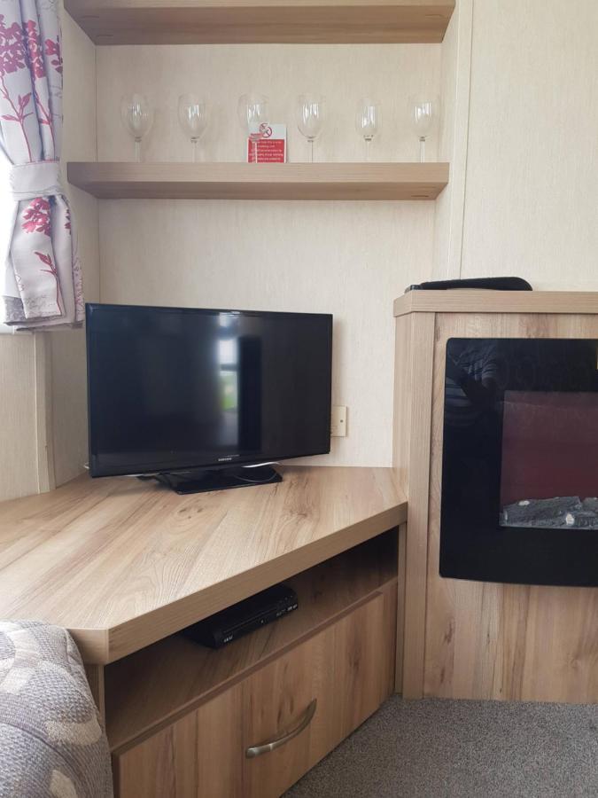Hoburne Devon Holidays Park Sleep 6 Caravan * Paignton