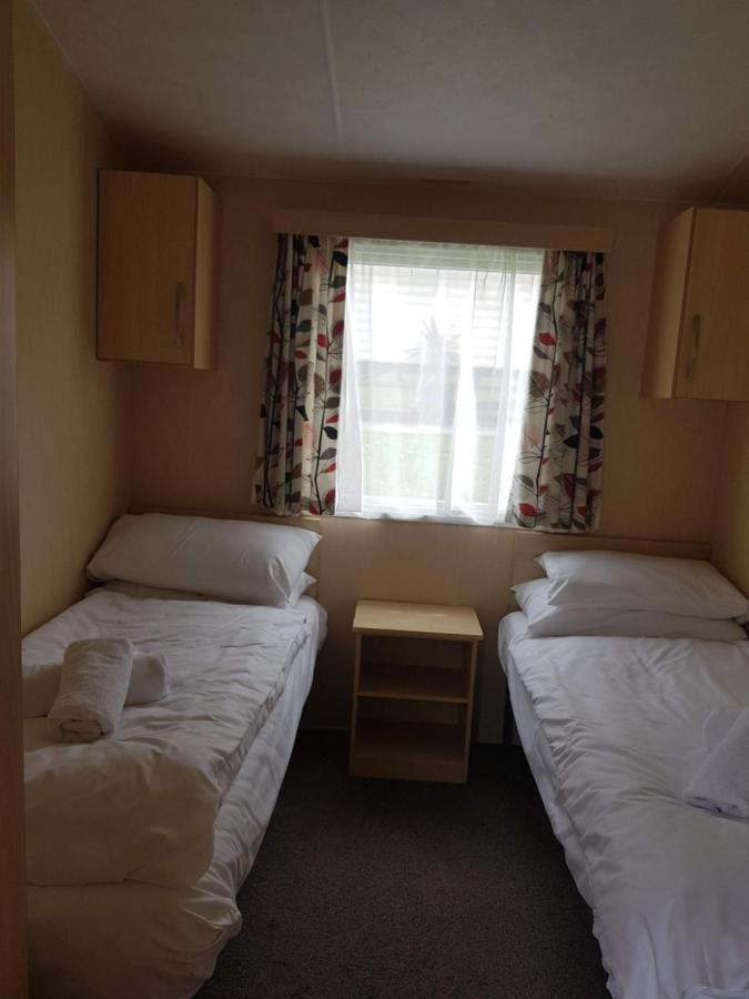 Hoburne Devon Holidays Park Sleep 6 Caravan *