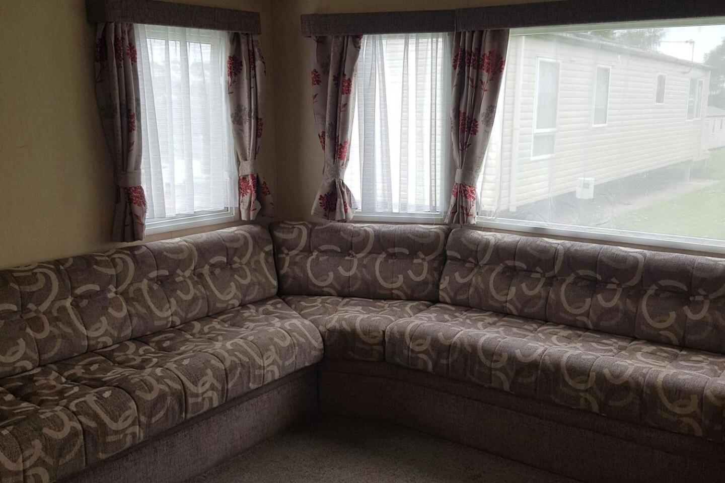Hoburne Devon Holidays Park Sleep 6 Caravan Holiday home Paignton